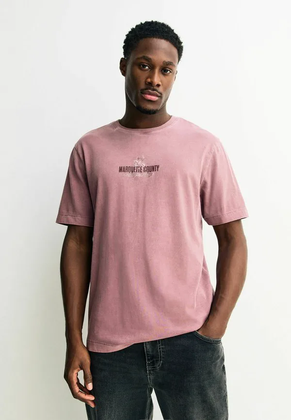 Футболка с вышитым принтом Next, Green Blue Pink
Футболка с вышитым принтом Next, Green Blue Pink