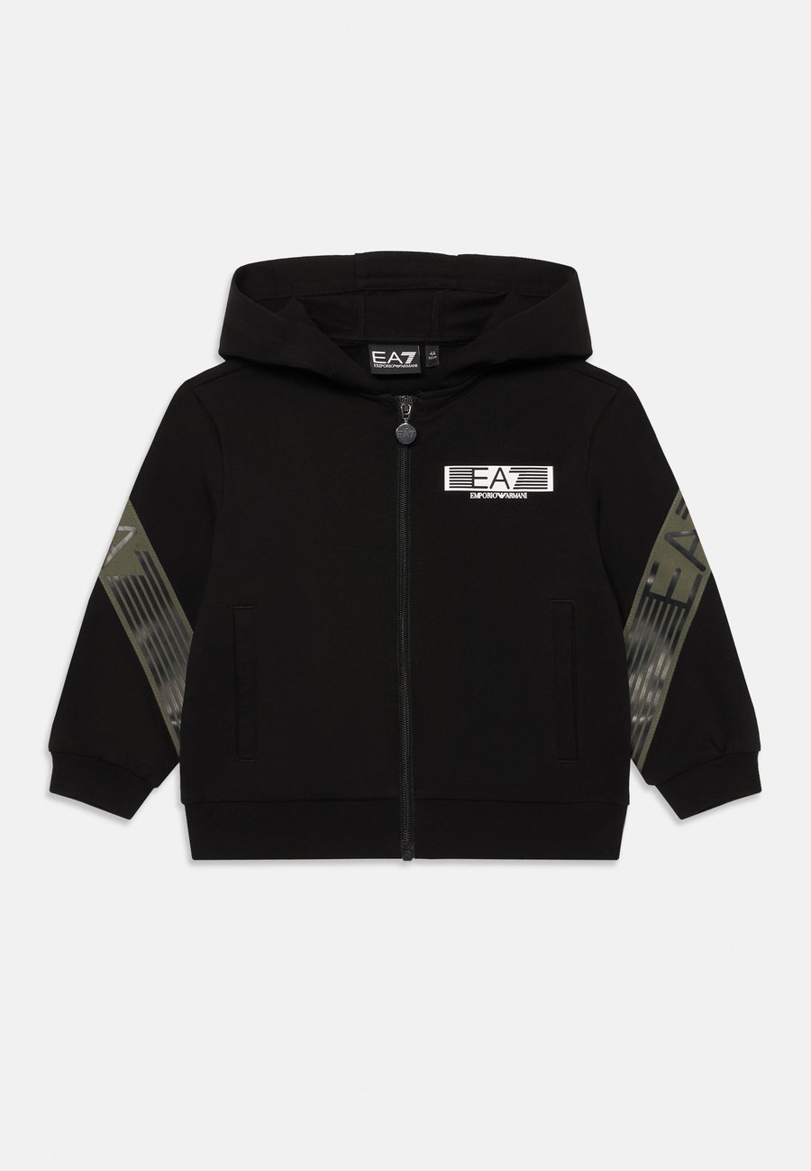 Толстовка EA7 Emporio Armani UNISEX, Black
Толстовка EA7 Emporio Armani UNISEX, Black