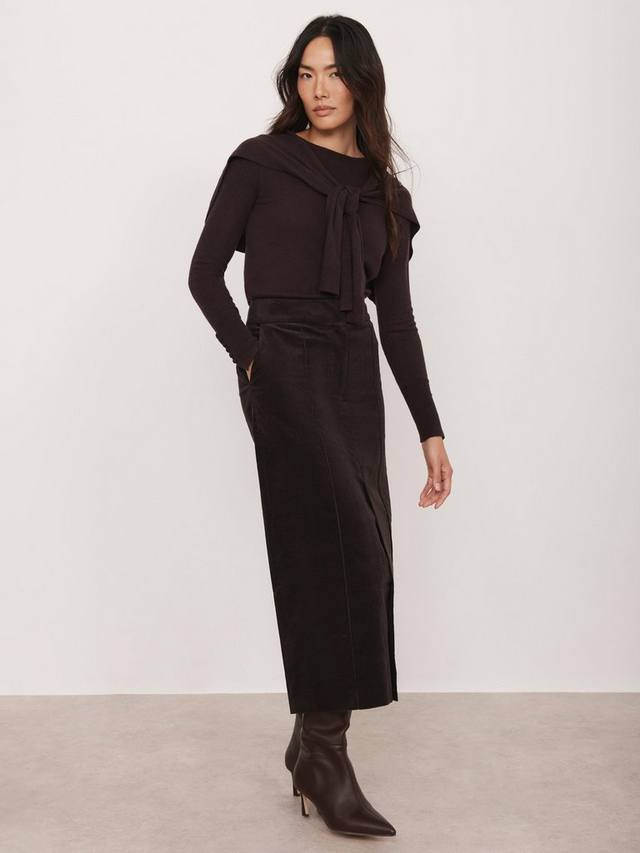 Короткая юбка миди из вельвета Mint Velvet
Короткая юбка миди из вельвета Mint Velvet