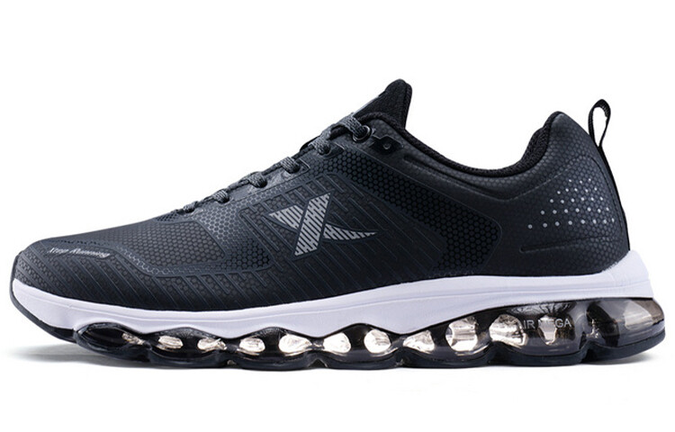 Кроссовки для бега на воздушной подушке Generation 1 для мужчин с низким верхом, черного/белого цвета Xtep
Кроссовки для бега на воздушной подушке Generation 1 для мужчин с низким верхом, черного/белого цвета Xtep