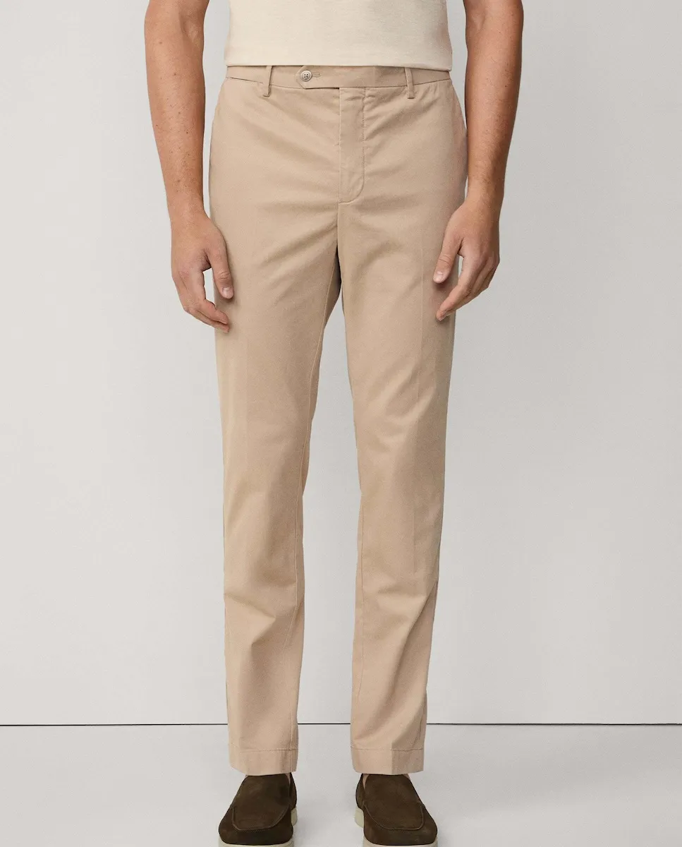 Мужские классические брюки чинос с зауженным кроем Hackett, бежевый
Мужские классические брюки чинос с зауженным кроем Hackett, бежевый