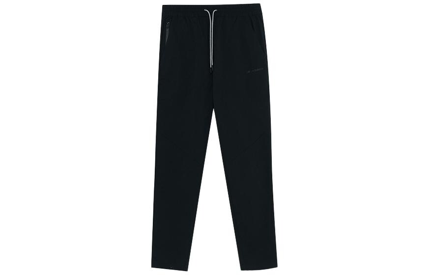 Спортивные штаны мужские черные New Balance, черный
Спортивные штаны мужские черные New Balance, черный