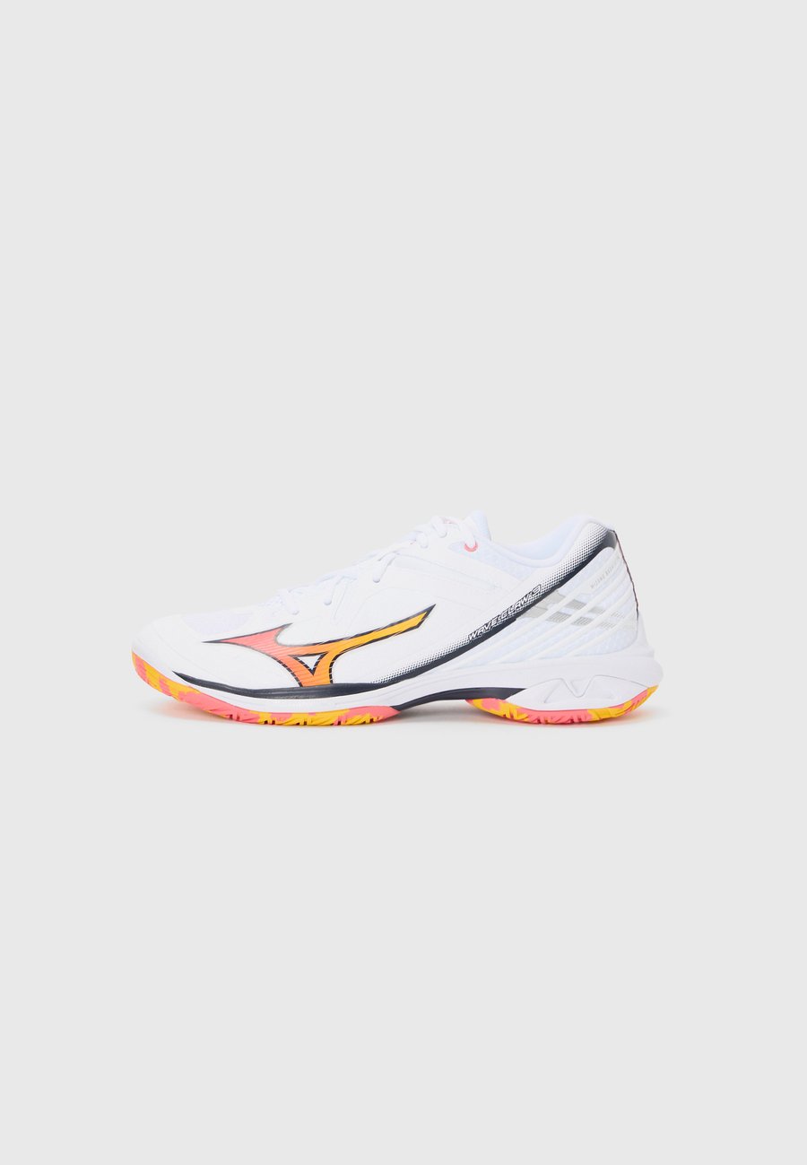 Кроссовки Mizuno WAVE CLAW 3, White/Citrus/Calypso Coral/White
Кроссовки Mizuno WAVE CLAW 3, White/Citrus/Calypso Coral/White