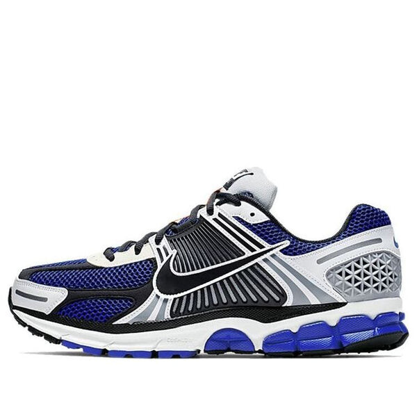 Кроссовки air zoom vomero 5 se sp Nike, белый
Кроссовки air zoom vomero 5 se sp Nike, белый