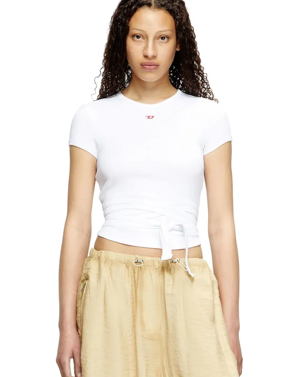 Женская футболка DIESEL с коротким рукавом облегающего кроя Diesel, белый
Женская футболка DIESEL с коротким рукавом облегающего кроя Diesel, белый