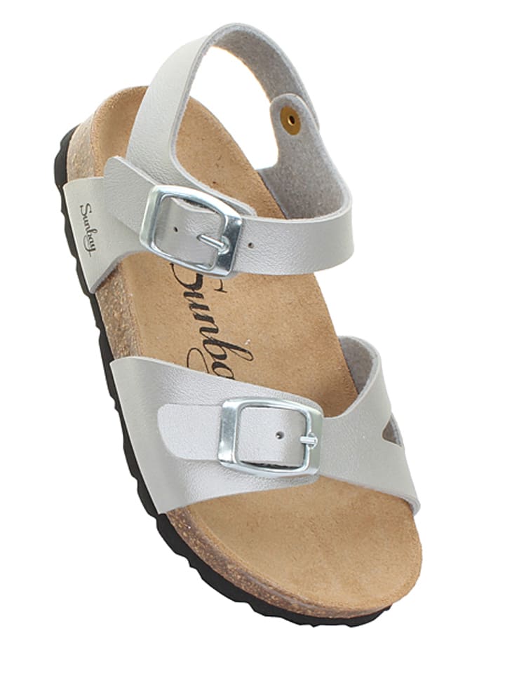 Сандалии Lys Sunbay, серебряный
Сандалии Lys Sunbay, серебряный