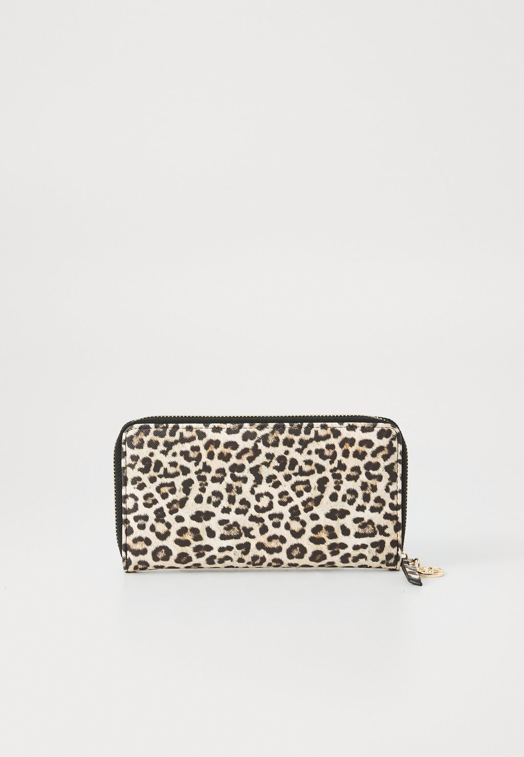 Косметичка PINSEL ETUI Anna Field by Zalando, бежевый
Косметичка PINSEL ETUI Anna Field by Zalando, бежевый