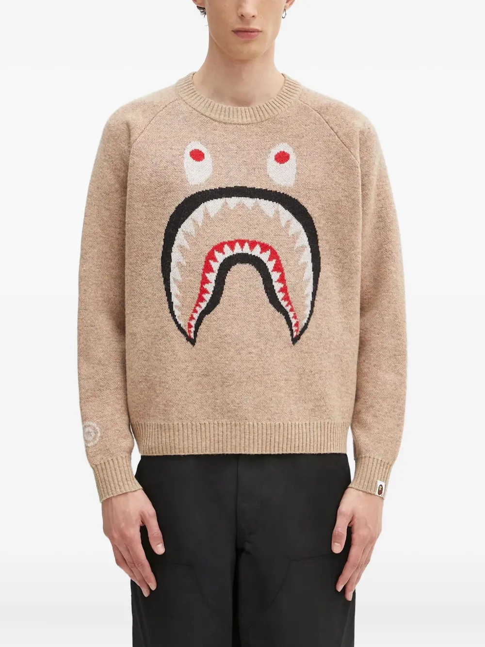 Свитер вязки интарсия A BATHING APE, нейтральный 
Свитер вязки интарсия A BATHING APE, нейтральный