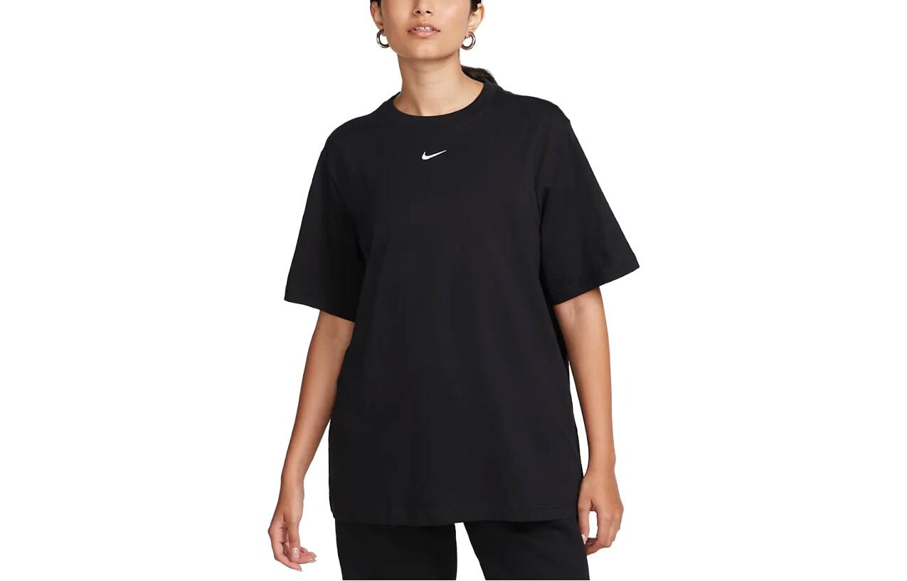 Женская футболка Nike, цвет Black
Женская футболка Nike, цвет Black