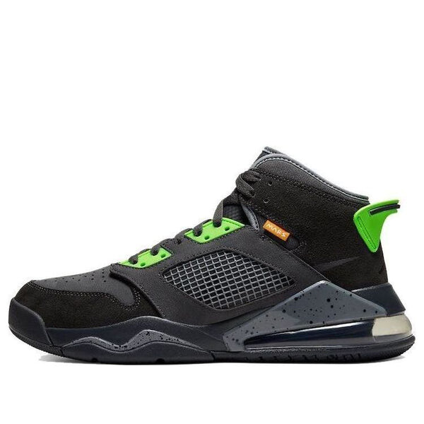 Кроссовки марс 270 Air Jordan, черный
Кроссовки марс 270 Air Jordan, черный