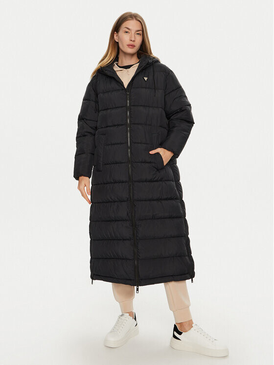 Пуховик стандартного кроя Guess, черный
Пуховик стандартного кроя Guess, черный