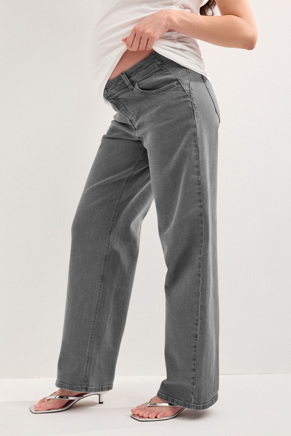 Джинсы для беременных с широкими штанинами из 100% хлопка Next, серый
Джинсы для беременных с широкими штанинами из 100% хлопка Next, серый