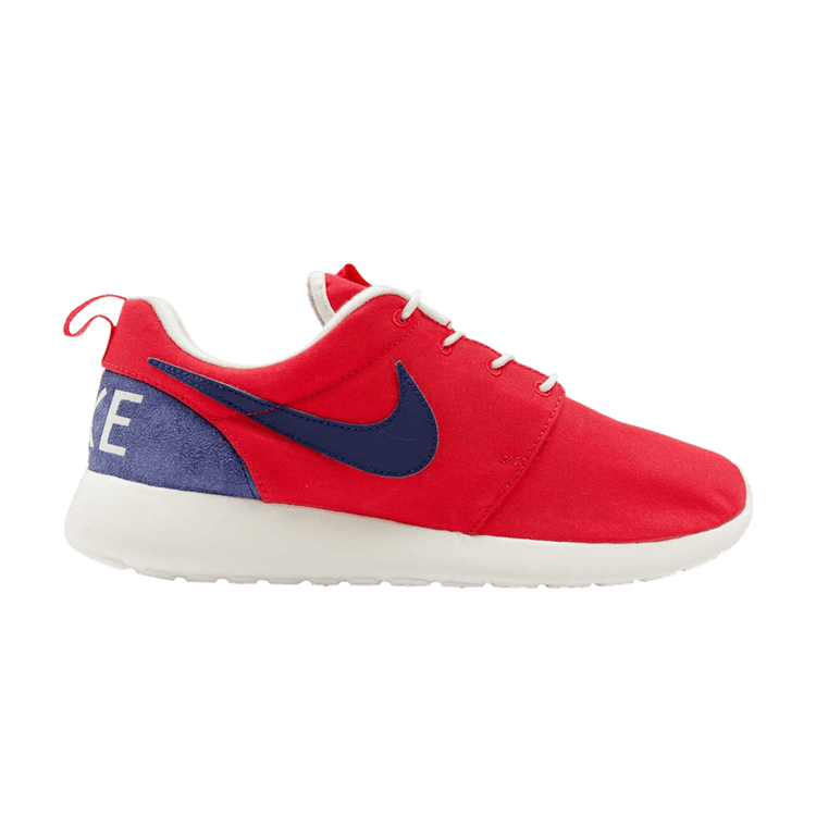 Кроссовки Nike Roshe One 'University Red Loyal Blue', красный 
Кроссовки Nike Roshe One 'University Red Loyal Blue', красный