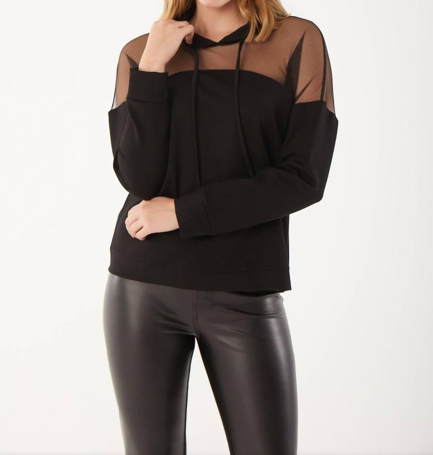 Топ Maren черного цвета Isle
Топ Maren черного цвета Isle