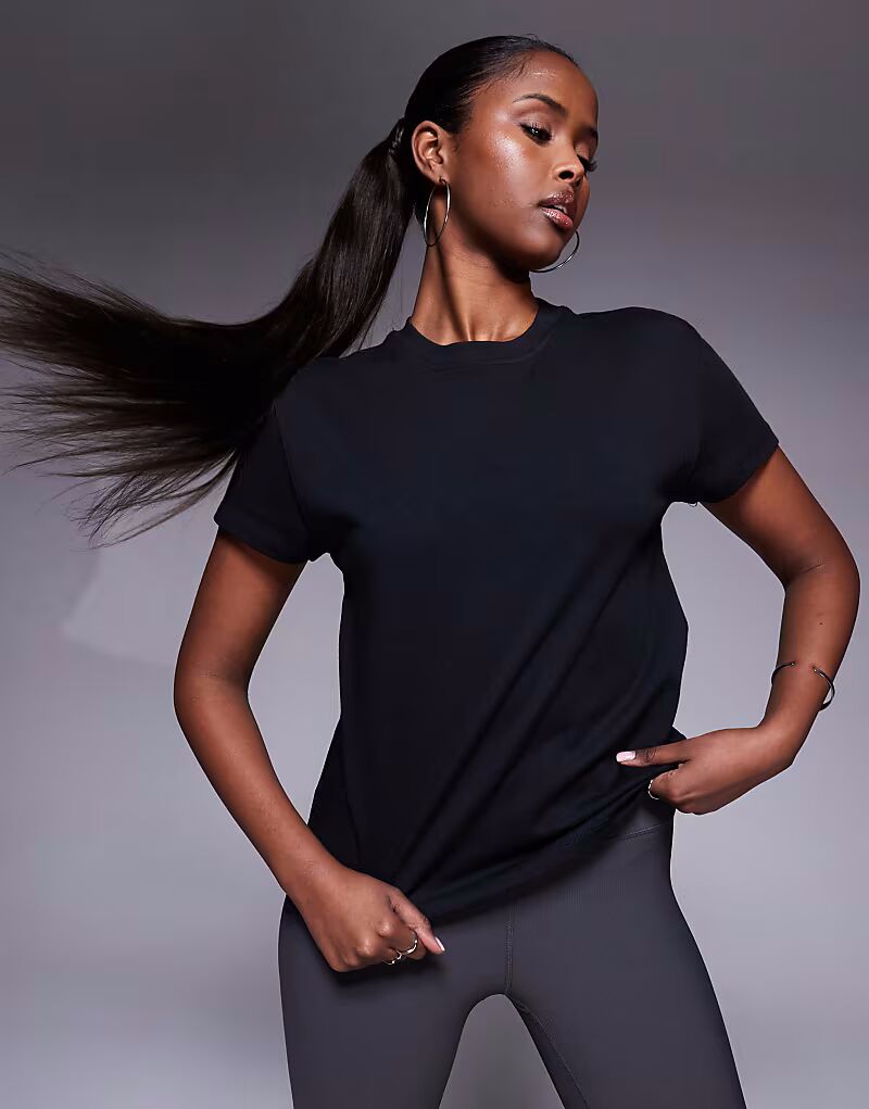 4505 Icon хлопковая свободная футболка с быстросохнущей отделкой черного цвета
4505 Icon хлопковая свободная футболка с быстросохнущей отделкой черного цвета