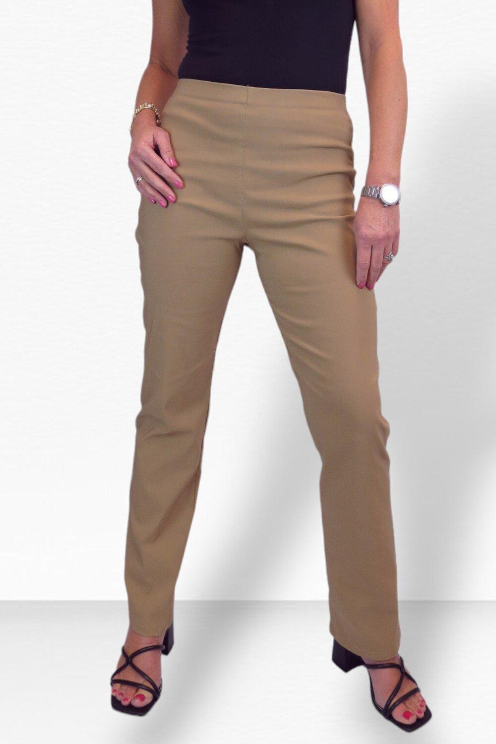 Прямые брюки с эластичной талией Paulo Due, бежевый
Прямые брюки с эластичной талией Paulo Due, бежевый