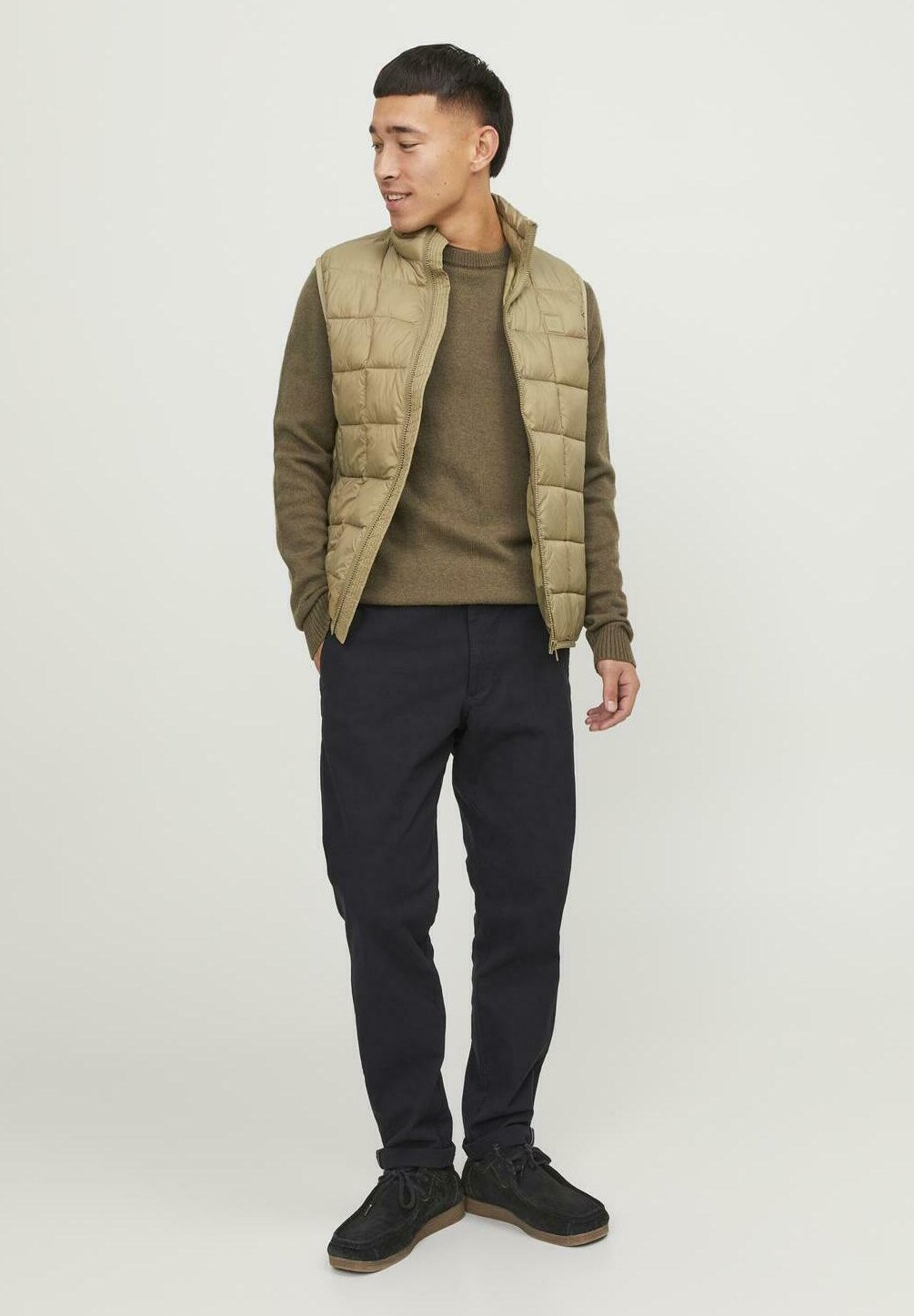 Чиносы JPSTMARCO FURY NOOS Jack & Jones, черный
Чиносы JPSTMARCO FURY NOOS Jack & Jones, черный