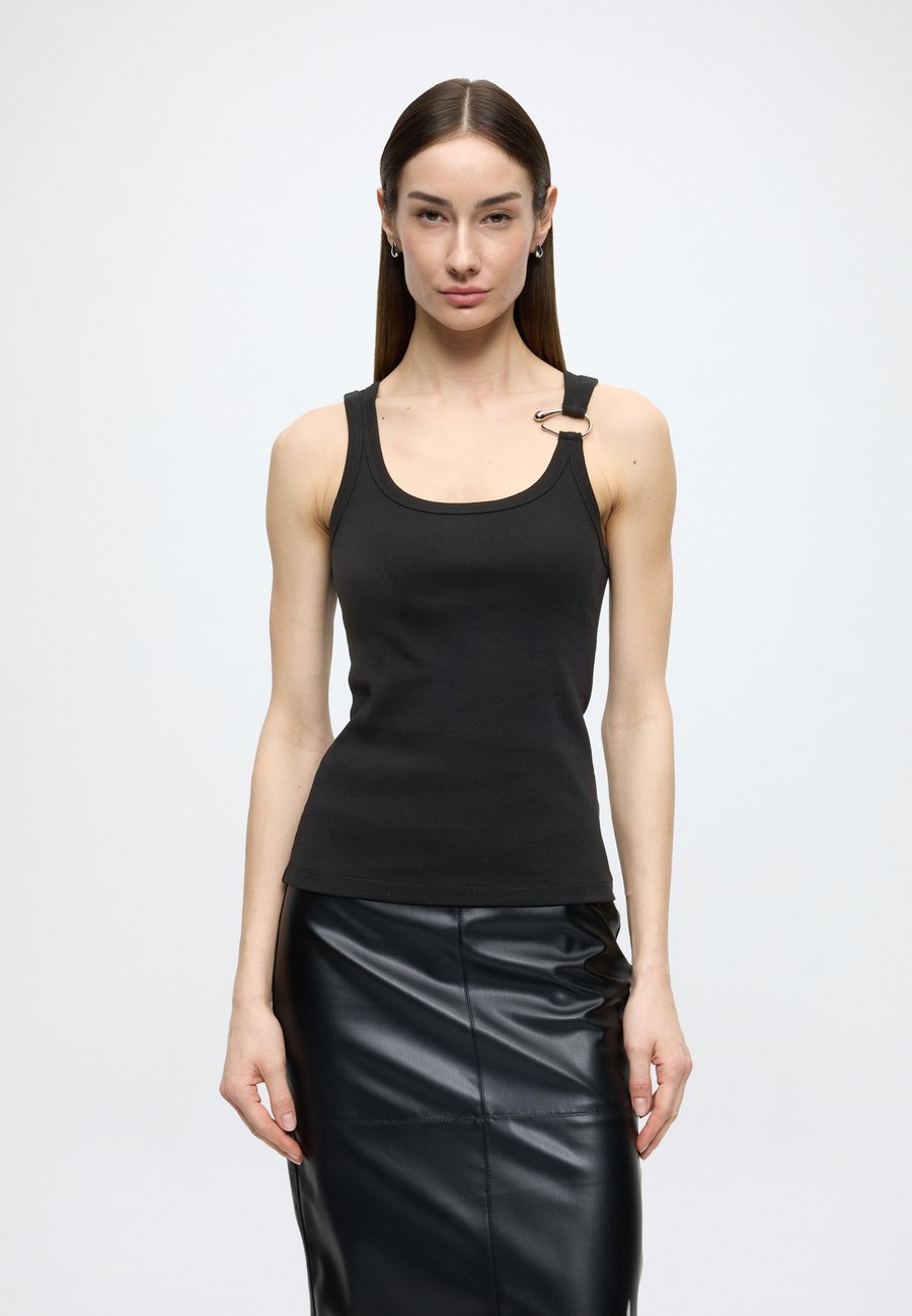 Топ Copenhagen Muse CMSIV-TOP, Black
Топ Copenhagen Muse CMSIV-TOP, Black