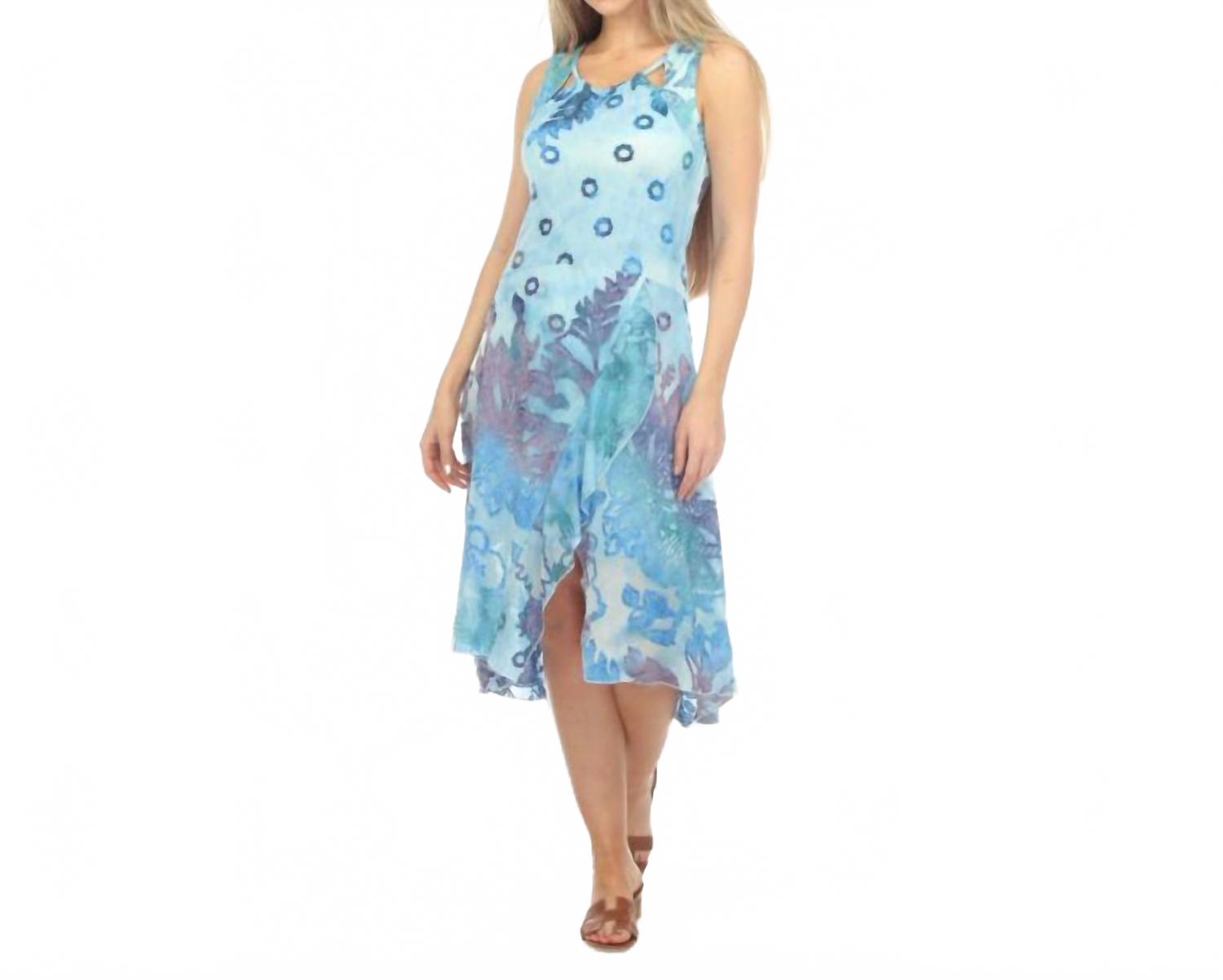 Платье с разрезом спереди в синем цвете Rising International 
Платье с разрезом спереди в синем цвете Rising International