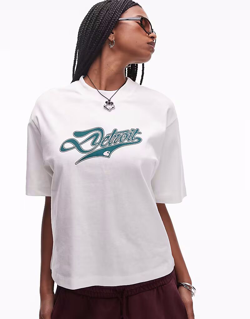 Футболка Carhartt WIP с логотипом на груди белого цвета
Футболка Carhartt WIP с логотипом на груди белого цвета