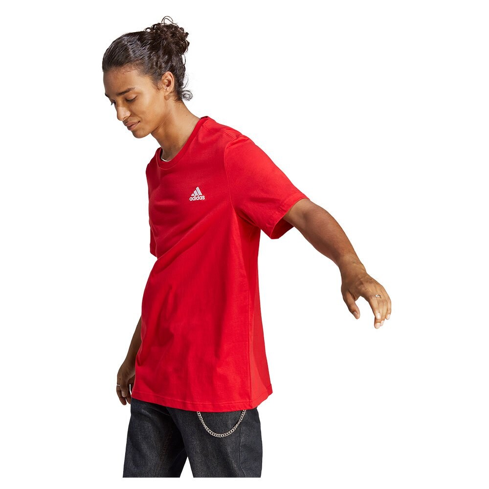 Футболка с коротким рукавом adidas Sl Sj, красный 
Футболка с коротким рукавом adidas Sl Sj, красный