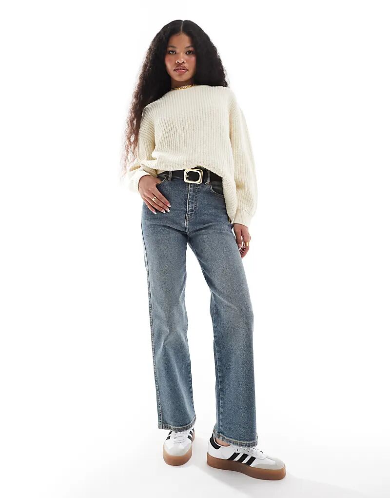 Джинсы Moxy прямые, с накидкой, средней грязевой расцветки, б/у Dr Denim
Джинсы Moxy прямые, с накидкой, средней грязевой расцветки, б/у Dr Denim