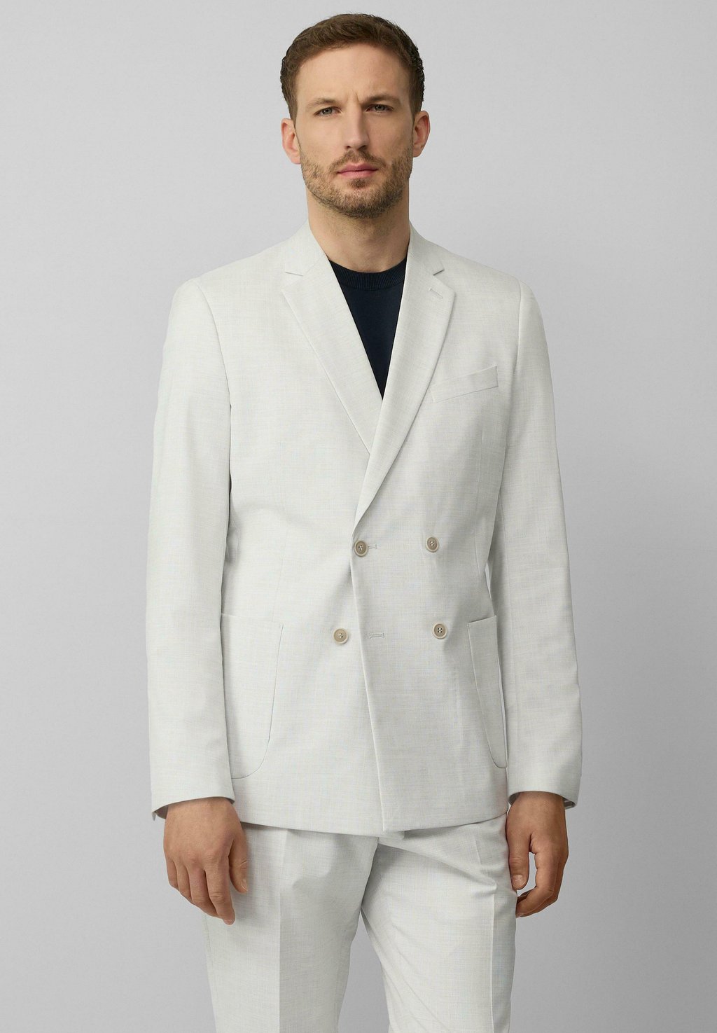 Пиджак-блейзер MIT ZWEI KNOPFREIHEN s.Oliver BLACK LABEL, белый
Пиджак-блейзер MIT ZWEI KNOPFREIHEN s.Oliver BLACK LABEL, белый