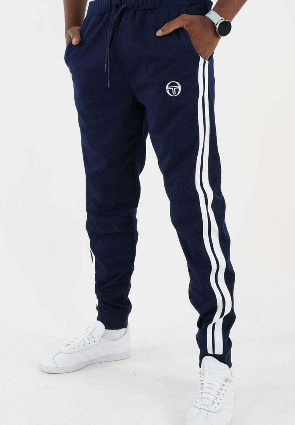 Спортивные штаны NEW DAMARINDO Sergio Tacchini, синий
Спортивные штаны NEW DAMARINDO Sergio Tacchini, синий