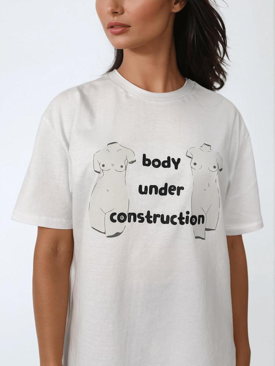 Белая женская футболка - Body Under Construction BeShaped
Белая женская футболка - Body Under Construction BeShaped
