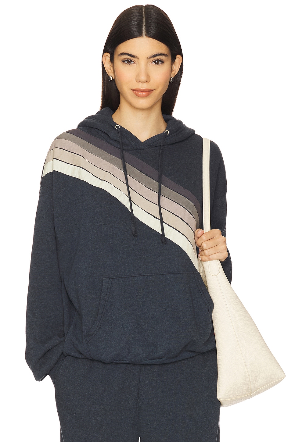 Расслабленный пуловер с полосками через тельце Aviator Nation, charcoal
Расслабленный пуловер с полосками через тельце Aviator Nation, charcoal