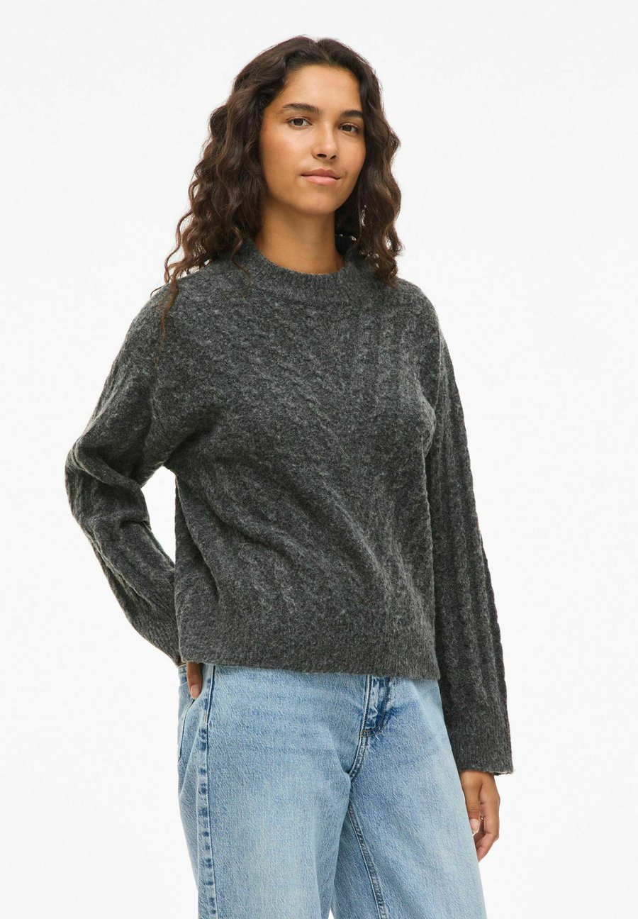 Джемпер VILA VIRELLI STEHKRAGEN, Dark Grey Melange/Mottled Dark Grey
Джемпер VILA VIRELLI STEHKRAGEN, Dark Grey Melange/Mottled Dark Grey