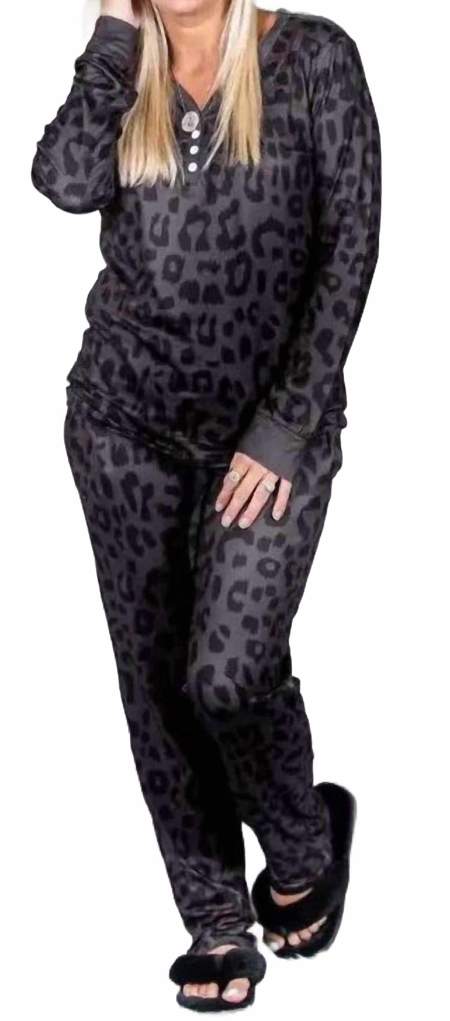 Человек-кошка комплект для отдыха в мультиколоре Shirley Stone
Человек-кошка комплект для отдыха в мультиколоре Shirley Stone