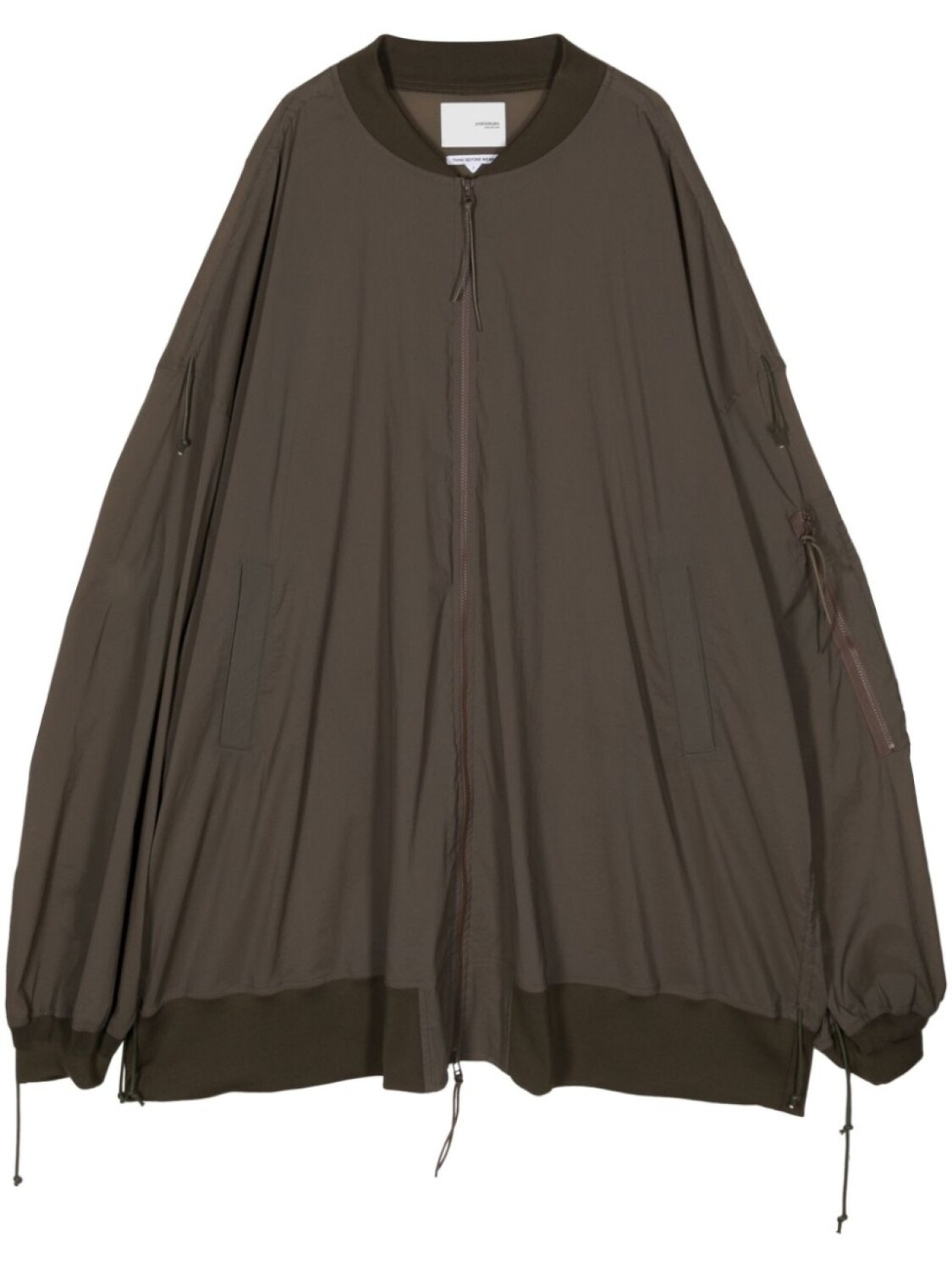 Yoshiokubo бомбер MA-1 с приспущенными плечами, нейтральный цвет
Yoshiokubo бомбер MA-1 с приспущенными плечами, нейтральный цвет