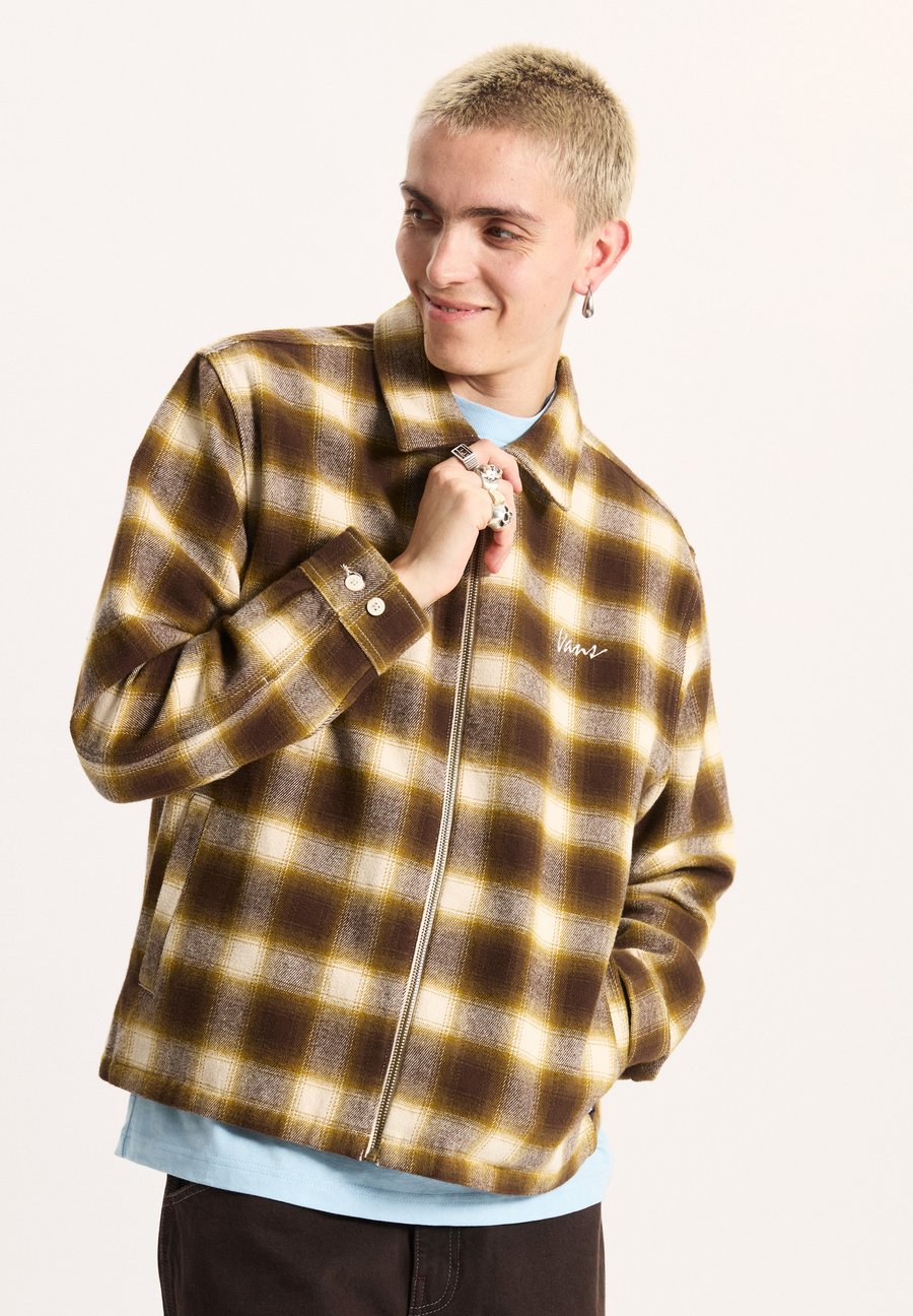 Куртка Vans CRESTMONT PLAID SHACKET, Light Beige/Beige
Куртка Vans CRESTMONT PLAID SHACKET, Light Beige/Beige