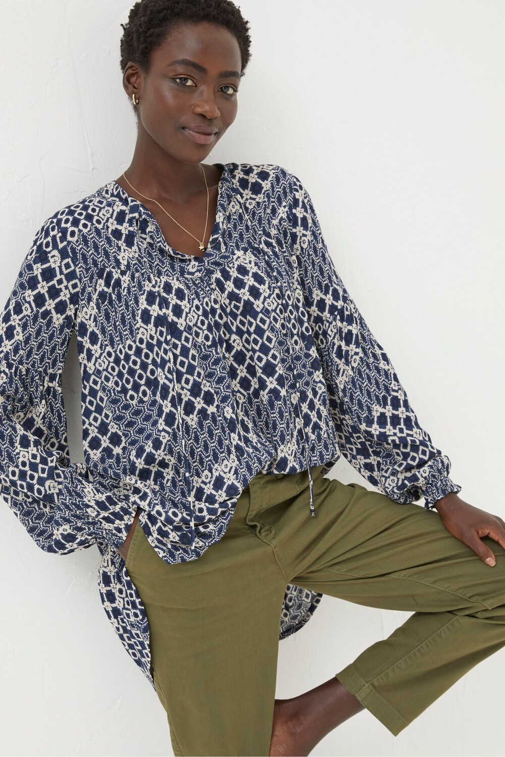 Туника Fatface Georgie с геометрическим узором в стиле пэчворк Fat Face, синий
Туника Fatface Georgie с геометрическим узором в стиле пэчворк Fat Face, синий