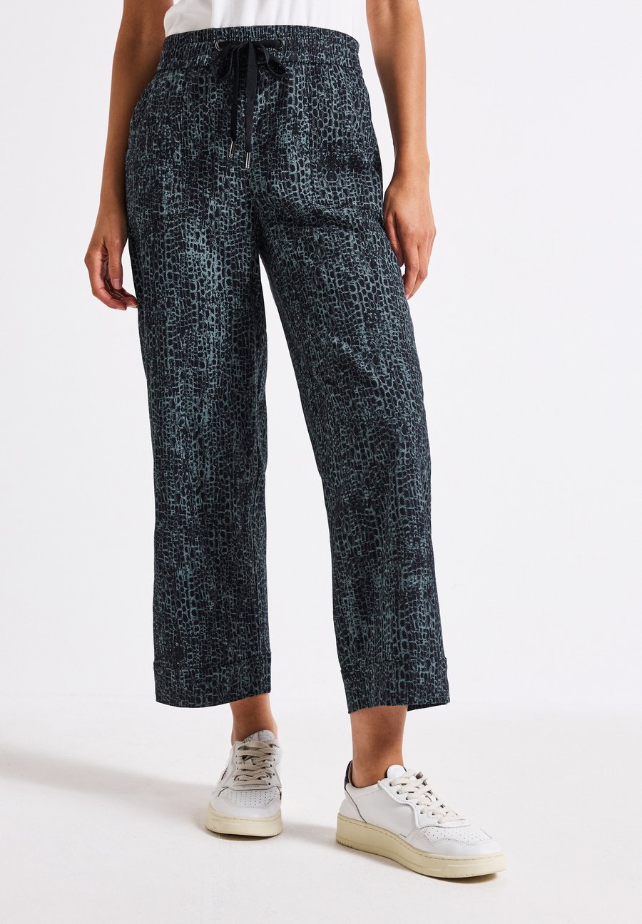 Брюки Street One CASUAL FIT MIT TURN-UP, Blau/Blue
Брюки Street One CASUAL FIT MIT TURN-UP, Blau/Blue