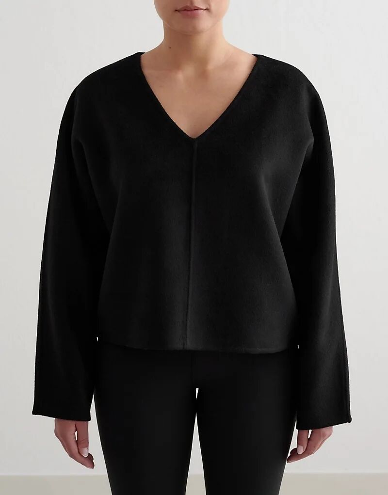 Шерстяная толстовка Aim'n Black черного цвета
Шерстяная толстовка Aim'n Black черного цвета