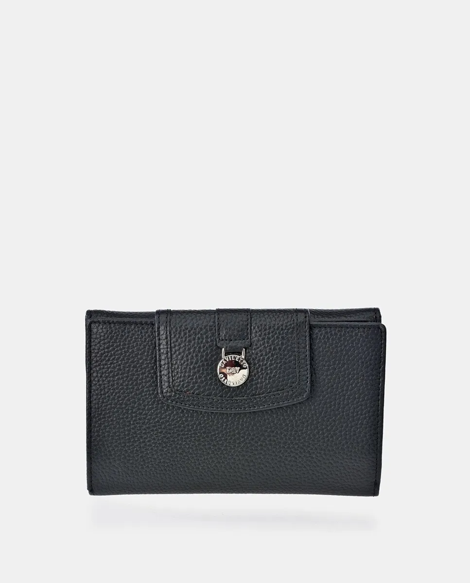 Большой кожаный кошелек черного цвета с клапаном и застежкой Daviletto
Большой кожаный кошелек черного цвета с клапаном и застежкой Daviletto