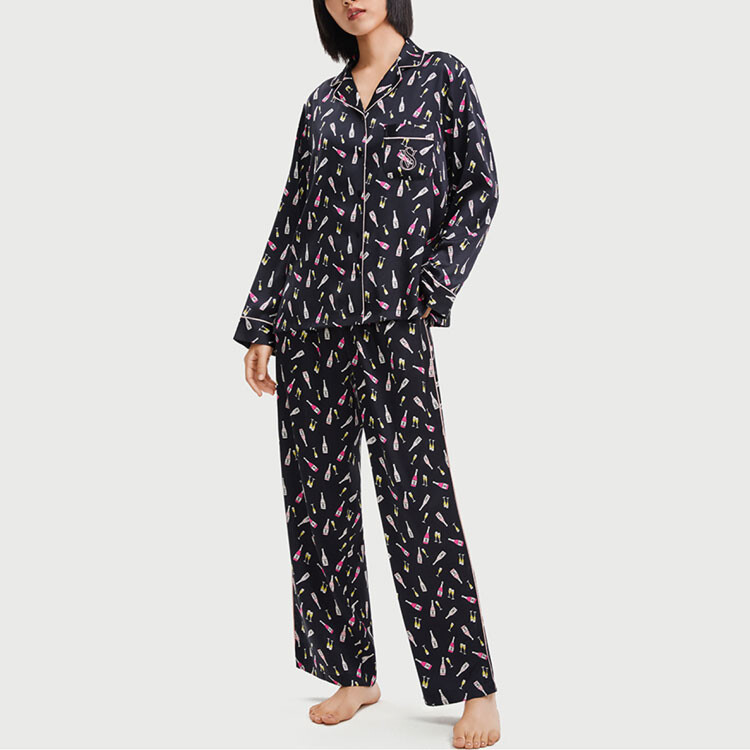 Женский пижамный комплект Victoria's Secret, цвет Black
Женский пижамный комплект Victoria's Secret, цвет Black