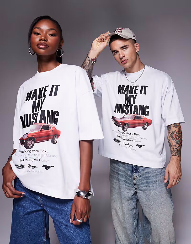 Футболка свободного кроя унисекс ASOS DESIGN oversize с логотипом Ford Mustang белого цвета
Футболка свободного кроя унисекс ASOS DESIGN oversize с логотипом Ford Mustang белого цвета