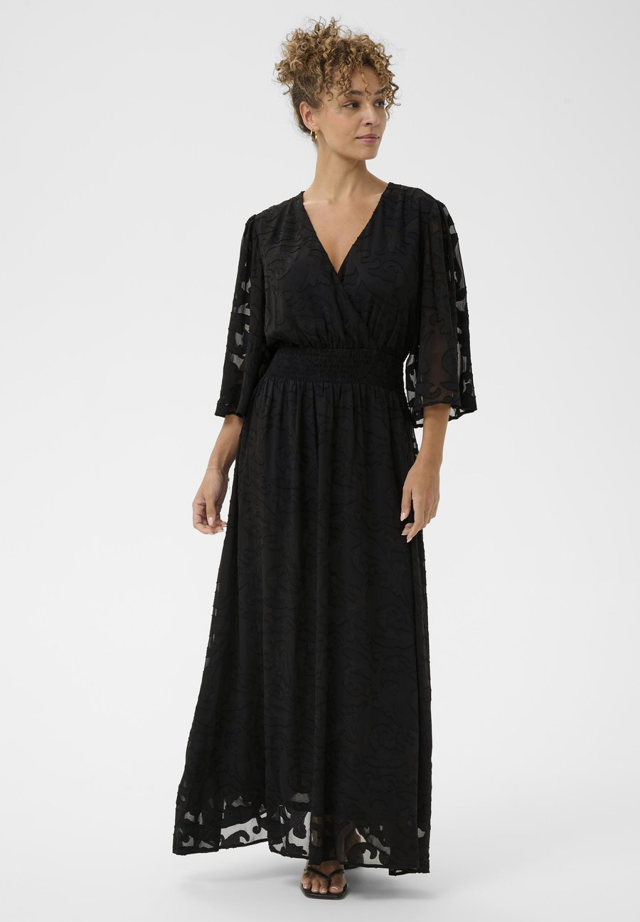 Платье Cream CRMISANDRA DRESS, Pitch Black/Black
Платье Cream CRMISANDRA DRESS, Pitch Black/Black