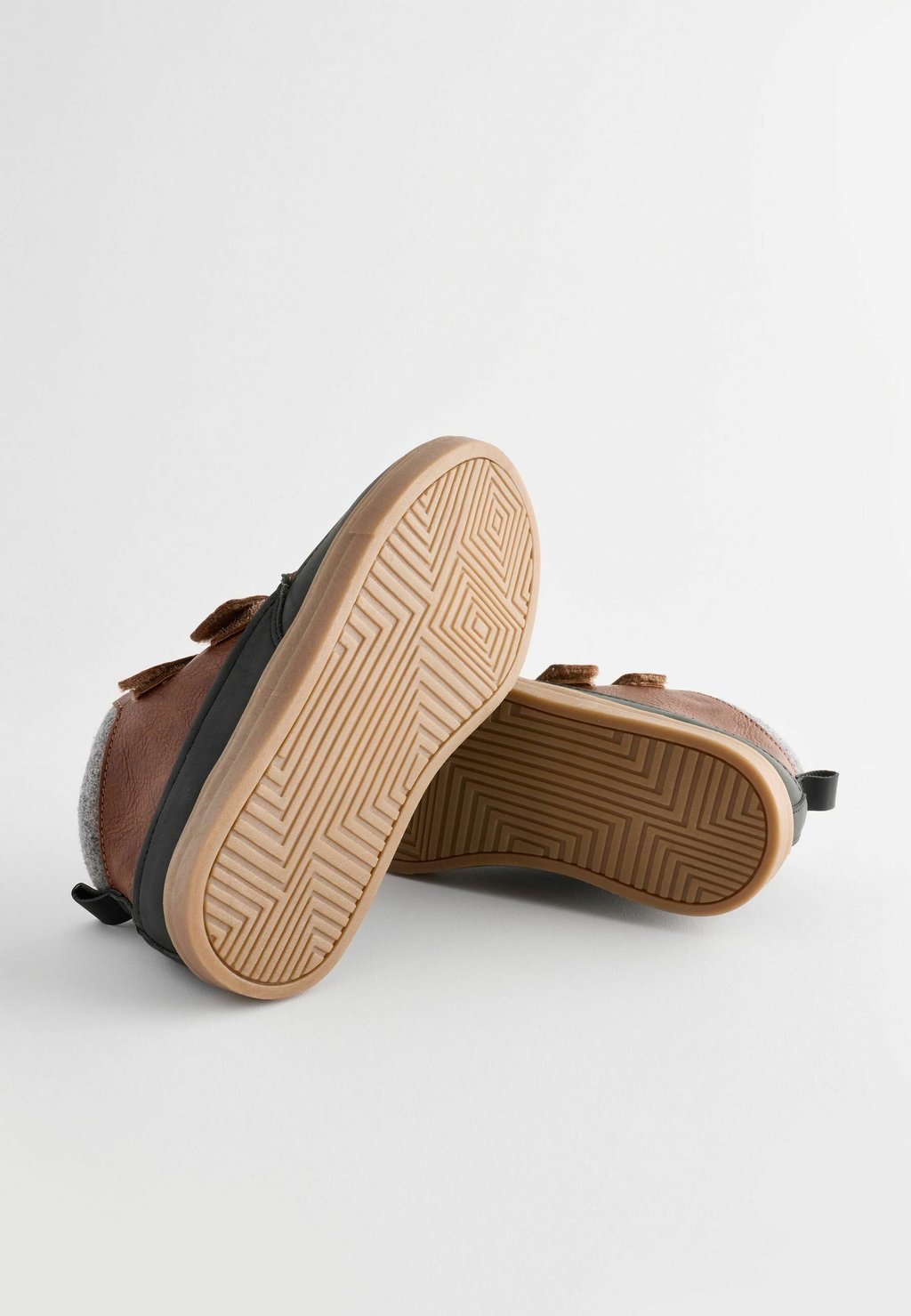 Зимние сапоги WARM LINED TOUCH FASTENING Next, коричневый
Зимние сапоги WARM LINED TOUCH FASTENING Next, коричневый