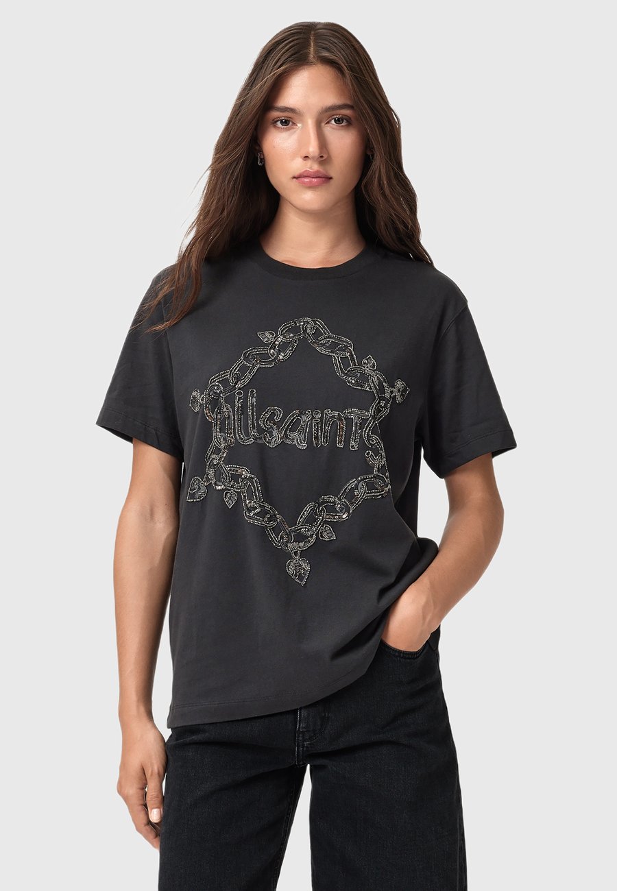 Футболка AllSaints Print T-shirt, Washed Black/Black, Черный, Футболка AllSaints Print T-shirt, Washed Black/Black
Футболка AllSaints Print T-shirt, Washed Black/Black, Черный, Футболка AllSaints Print T-shirt, Washed Black/Black