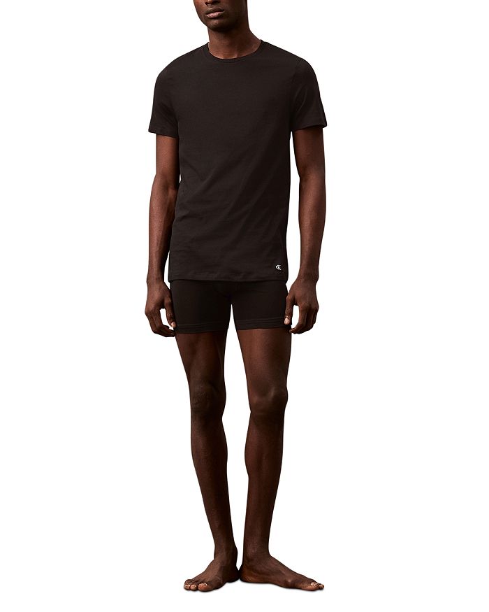 Классические футболки с круглым вырезом, набор из 3 штук Calvin Klein, мультиколор
Классические футболки с круглым вырезом, набор из 3 штук Calvin Klein, мультиколор