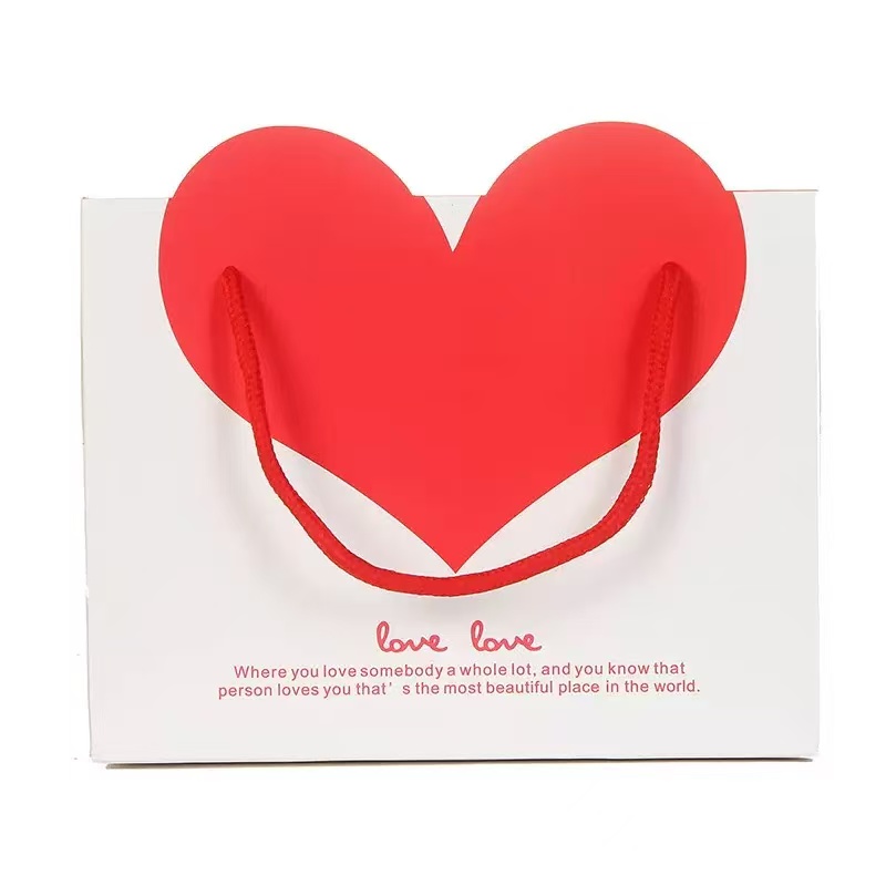 PAYOT Сумка женская из искусственной кожи black/brown/ecru
PAYOT Сумка женская из искусственной кожи black/brown/ecru