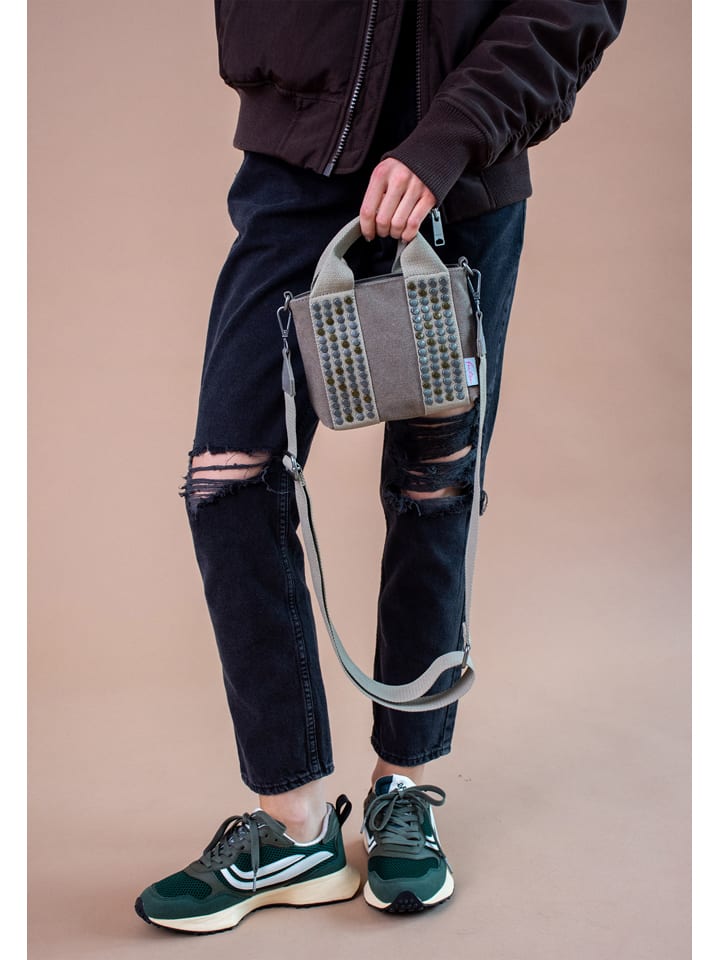 Fritzi aus Preußen Сумка с ручкой, бежевого цвета - (Ш)20 x (В)15,5 x (Г)7 см
Fritzi aus Preußen Сумка с ручкой, бежевого цвета - (Ш)20 x (В)15,5 x (Г)7 см