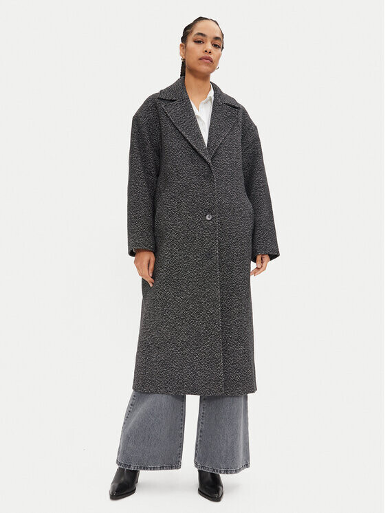Шерстяное пальто свободного кроя Calvin Klein Jeans, серый
Шерстяное пальто свободного кроя Calvin Klein Jeans, серый