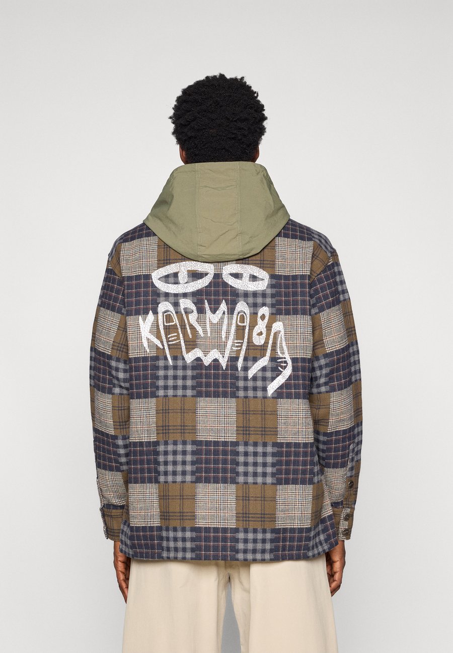 Куртка Karma8a PLAID SHIRT HOODED JACKET, Blue
Куртка Karma8a PLAID SHIRT HOODED JACKET, Blue
