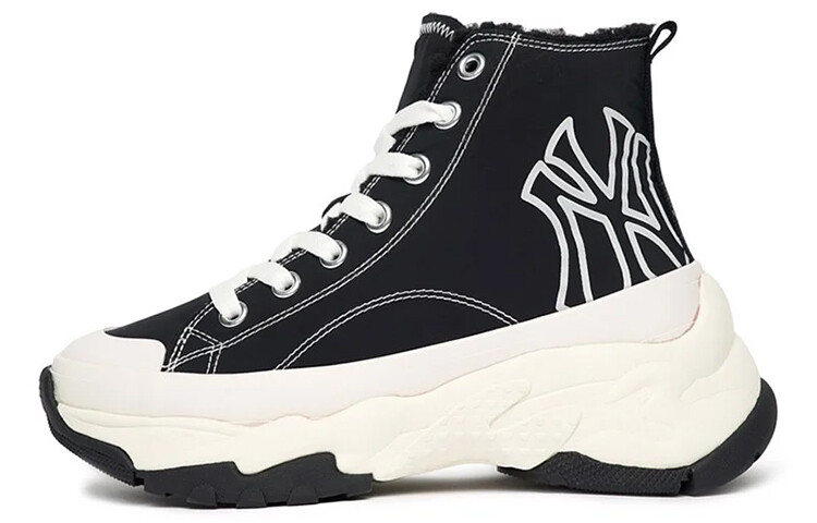 Кеды MLB Chunky High Padding Mono Yankees 'Black White'
Кеды MLB Chunky High Padding Mono Yankees 'Black White'