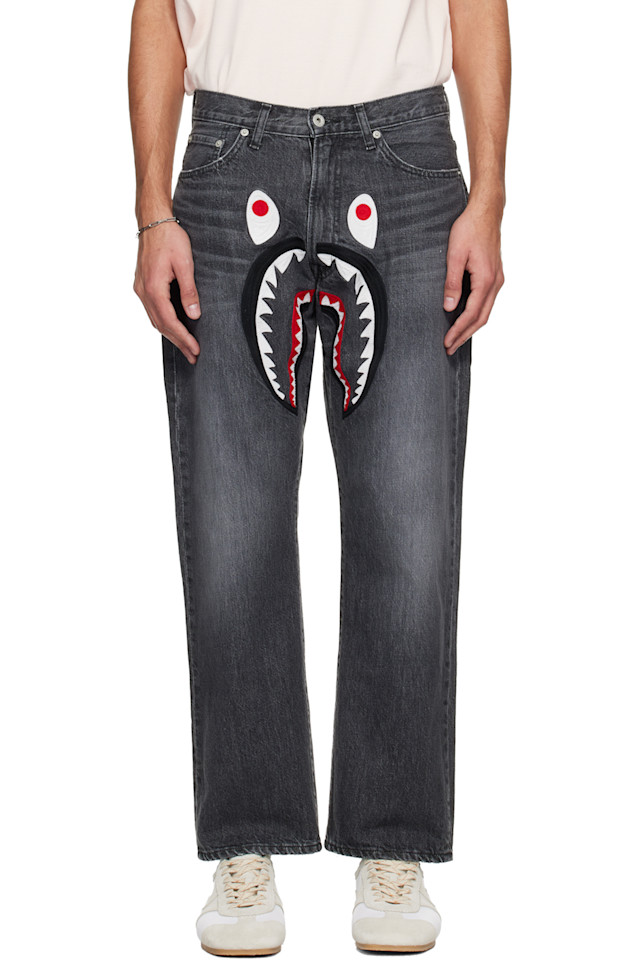 Джинсы Shark свободного кроя, 13 унций Bape, черный
Джинсы Shark свободного кроя, 13 унций Bape, черный